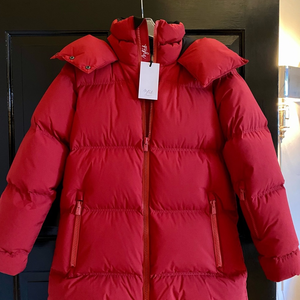 Aztech Mountain Ref Puffer